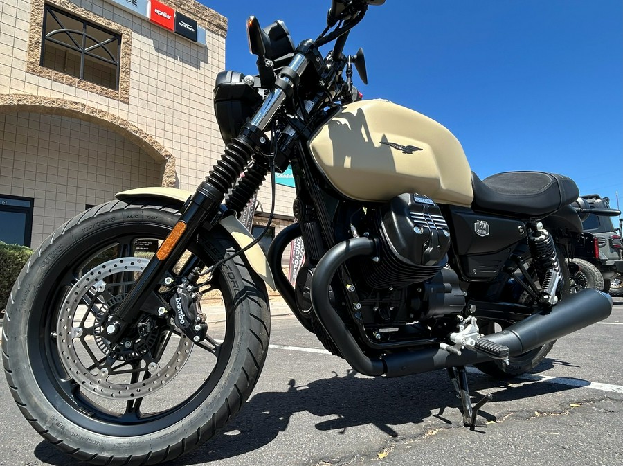 2027 Moto Guzzi V7 Stone