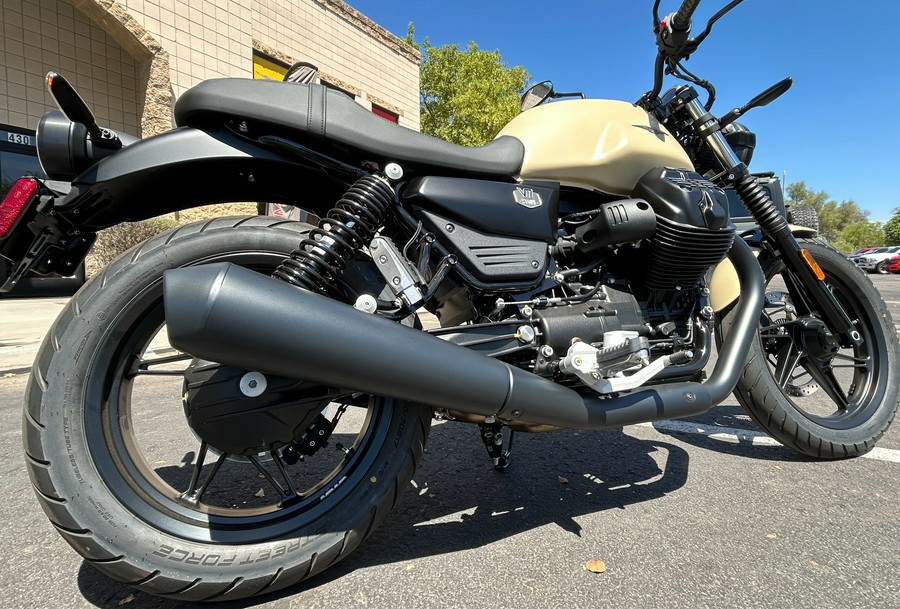 2027 Moto Guzzi V7 Stone