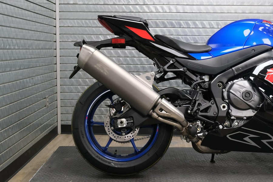 2027 SUZUKI GSX-R1000 40TH ANNIVERSARY EDITION