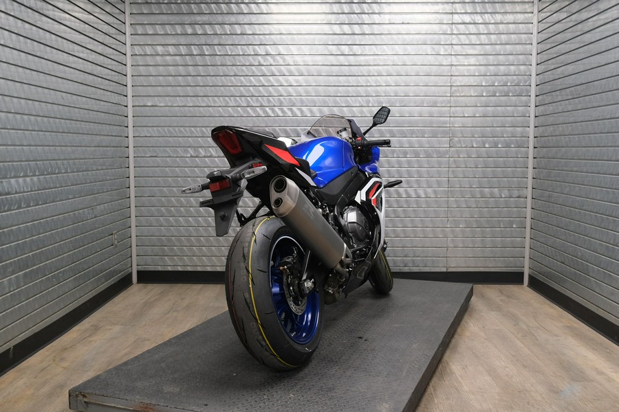 2027 SUZUKI GSX-R1000 40TH ANNIVERSARY EDITION