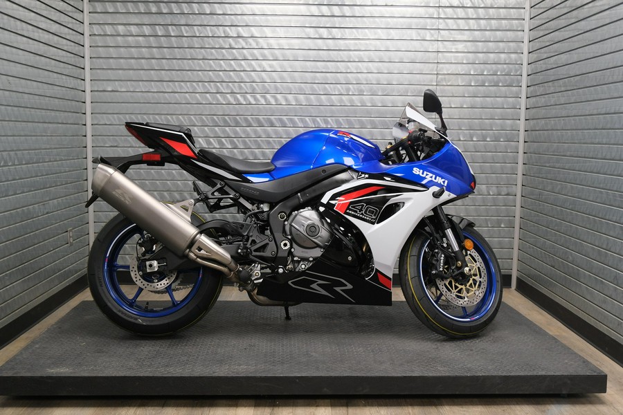 2027 SUZUKI GSX-R1000 40TH ANNIVERSARY EDITION