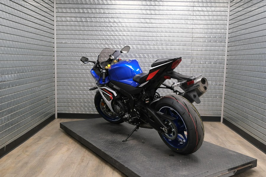 2027 SUZUKI GSX-R1000 40TH ANNIVERSARY EDITION