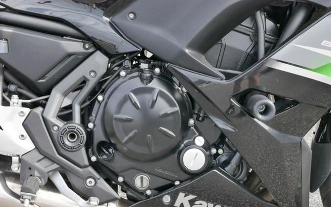 2019 Kawasaki Ninja 650 ABS Metallic Spark Black