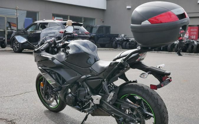2019 Kawasaki Ninja 650 ABS Metallic Spark Black