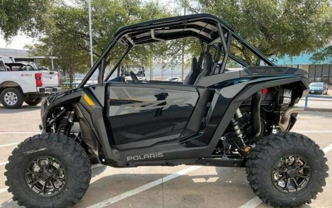2027 Polaris RZR XP Ultimate Onyx Black