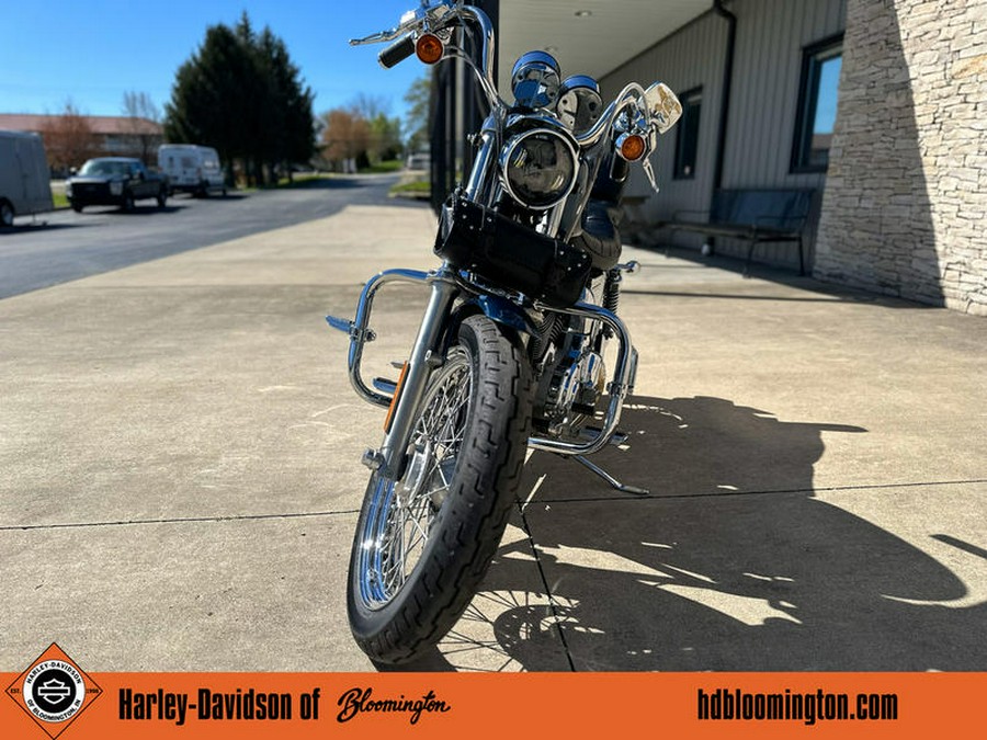 2001 Harley-Davidson® XL1200C - Sportster® Custom 1200C