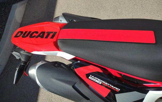 2026 Ducati Hypermotard 698 Mono RVE Graffiti