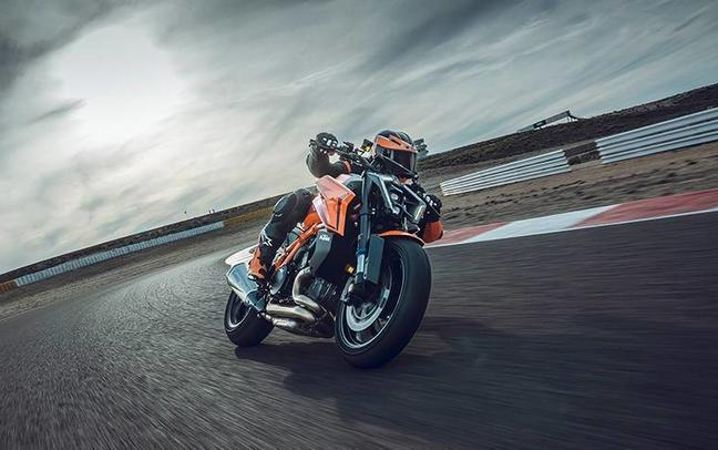 2026 1390 SUPER DUKE R EVO - KTM
