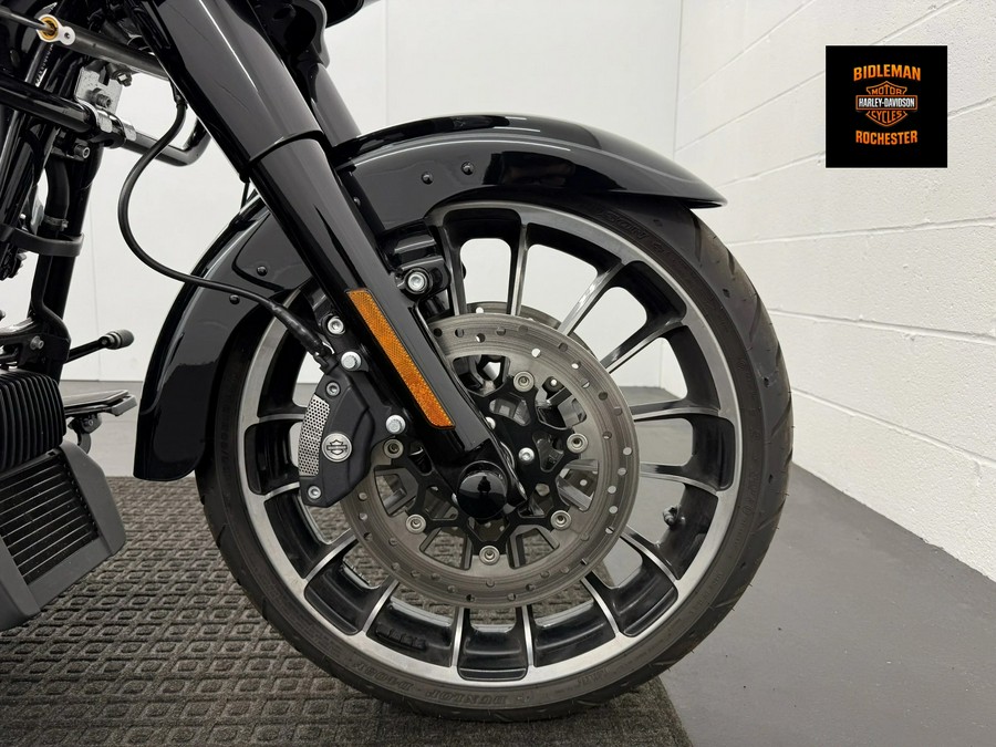 2024 Harley-Davidson Road Glide® 3