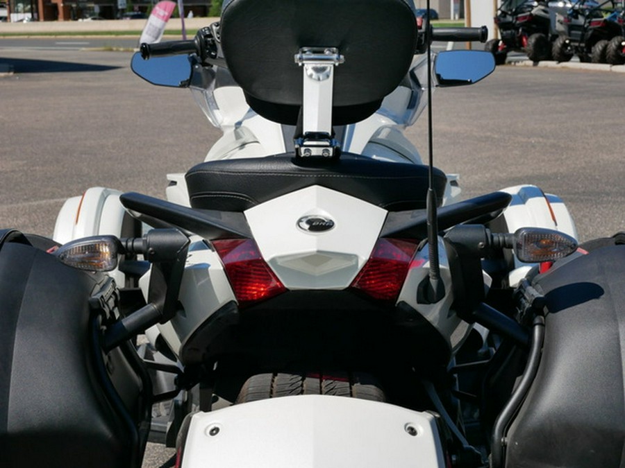 2013 Can-Am Spyder RST LTD