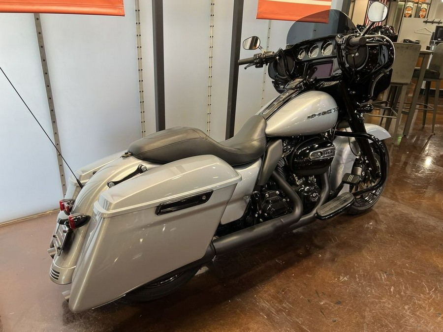 2019 Harley-Davidson Street Glide® Special