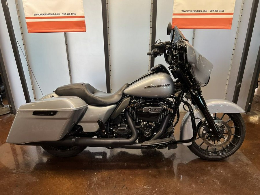 2019 Harley-Davidson Street Glide® Special