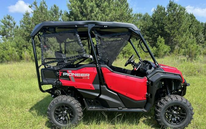 2024 Honda Pioneer 1000-5 Deluxe