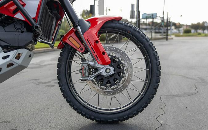 2025 Ducati DesertX Discovery
