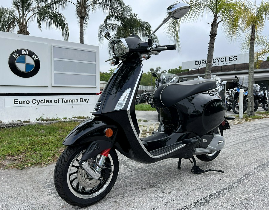 2022 Vespa Sprint 150