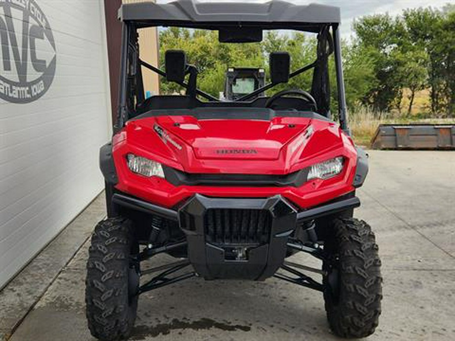 2024 Honda Pioneer 1000 Deluxe