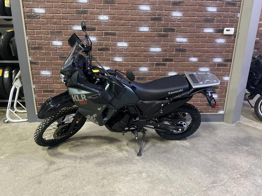 2025 Kawasaki KLR®650 Metallic Matte Old School Green
