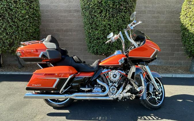FLTRKSE 2022 CVO™ Road Glide® Limited