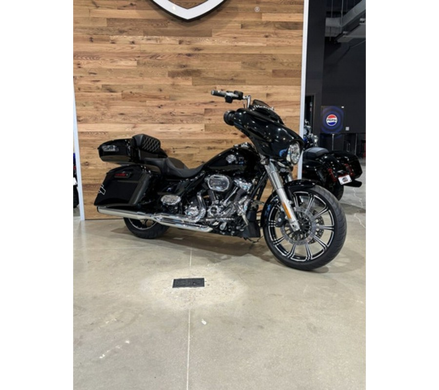 2021 Harley-Davidson FLHXS - Street Glide Special