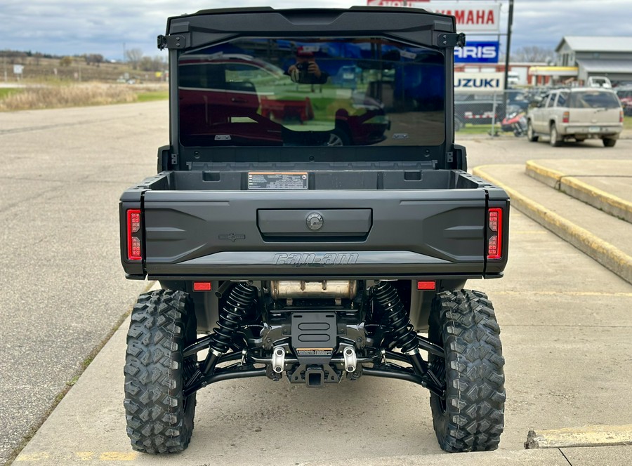 2026 Can-Am Defender MAX Lone Star Cab HD11