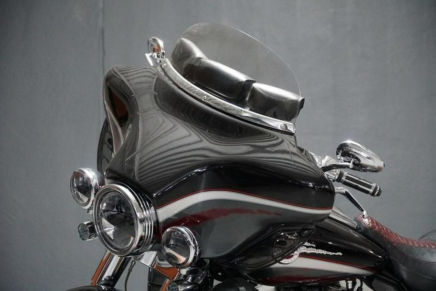 2006 Harley-Davidson® FLHTCUSE - Ultra Classic® Electra Glide® Screamin' Eagle®