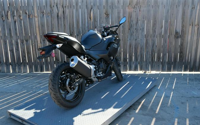 2026 KAWASAKI NINJA 500 ABS