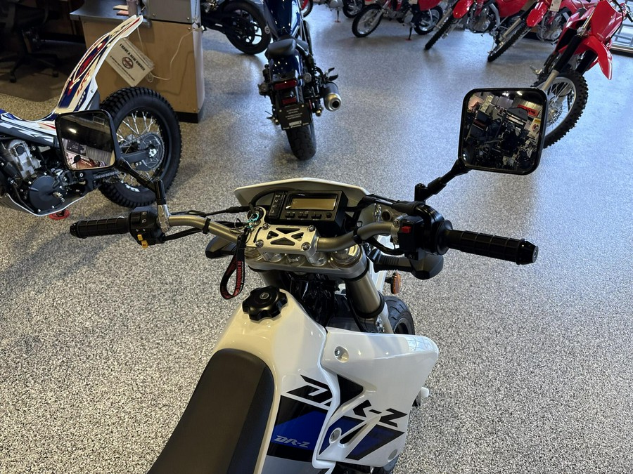 2022 Suzuki DR-Z400SM