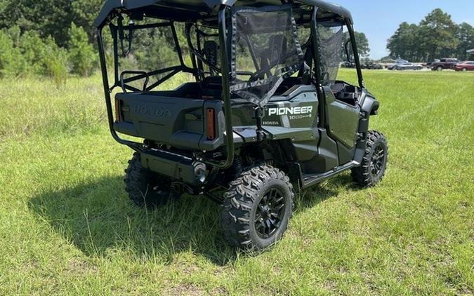 2024 Honda Pioneer 1000-5 Deluxe