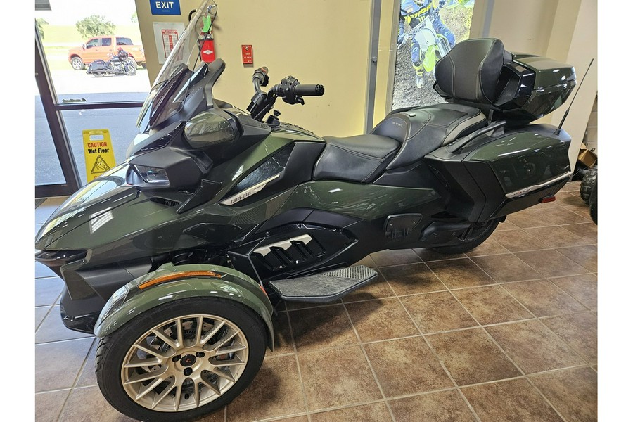 2023 Can-Am SPYDER RT 1330 SE6 B