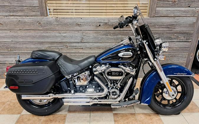 2022 Harley-Davidson Heritage Classic 114 Reef Blue/Vivid Black