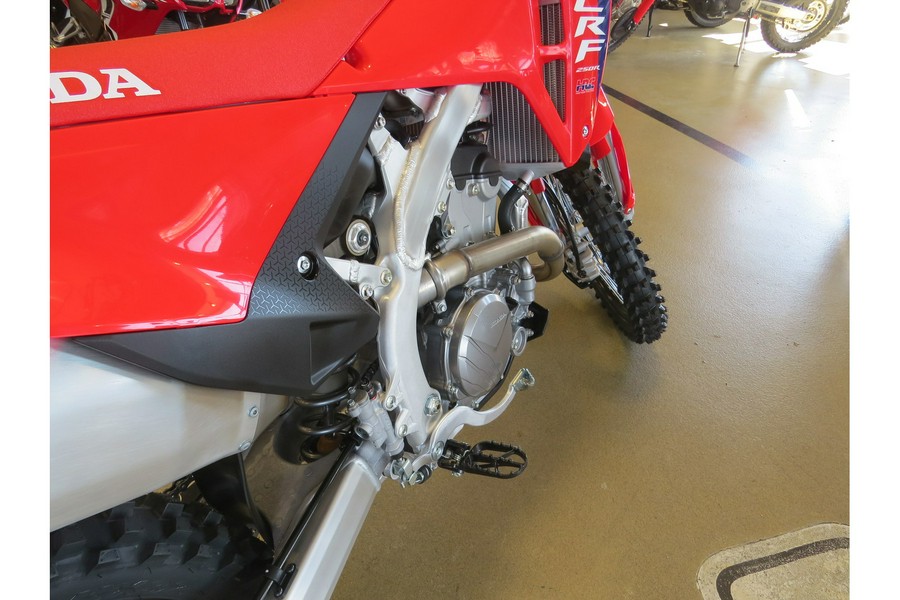 2025 Honda CRF250RS