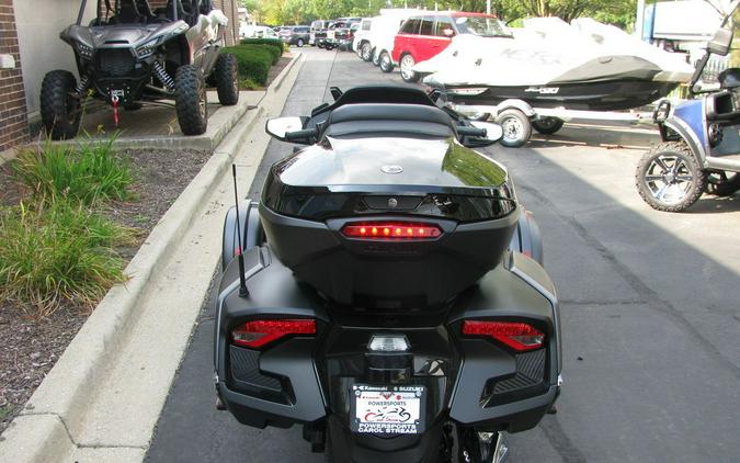 2022 Can-Am® Spyder RT Limited Dark Wheels