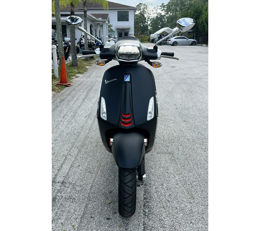 2022 Vespa Sprint 50 S