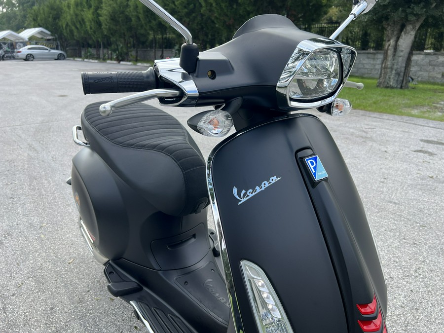 2022 Vespa Sprint 50 S