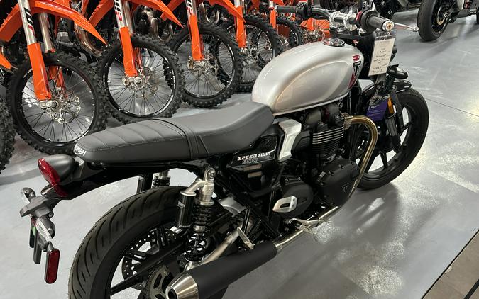 2025 Triumph Speed Twin 900