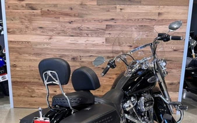 2022 Harley-Davidson Softail FLHCS - Heritage Classic 114