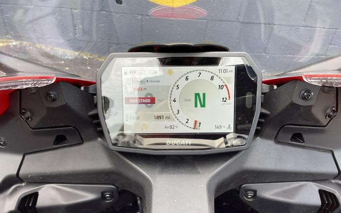 2025 Ducati PANIGALE V2
