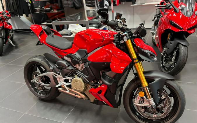 2026 Ducati Streetfighter V4 S