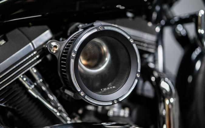 2016 Street Bob (FXDB)