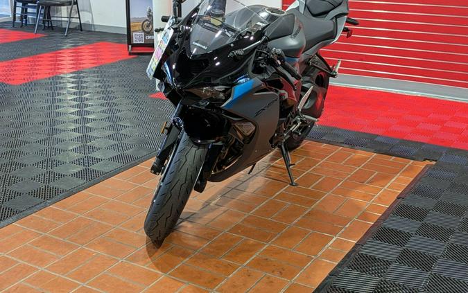 2025 Kawasaki Ninja ZX-6R