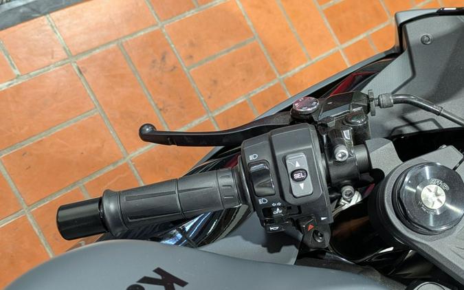 2025 Kawasaki Ninja ZX-6R