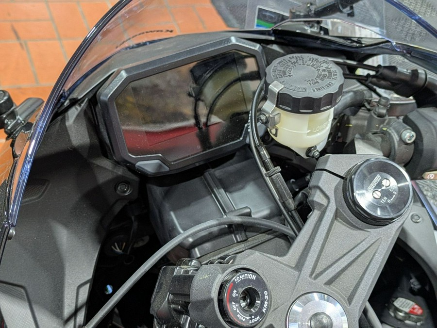 2025 Kawasaki Ninja ZX-6R