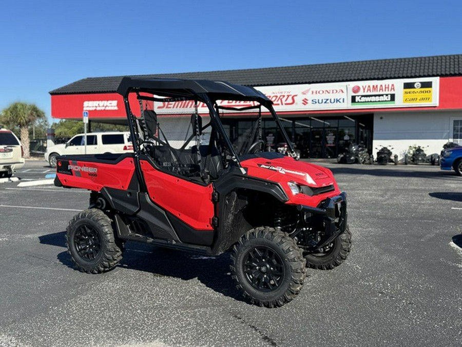 2025 Honda Pioneer 1000 Deluxe