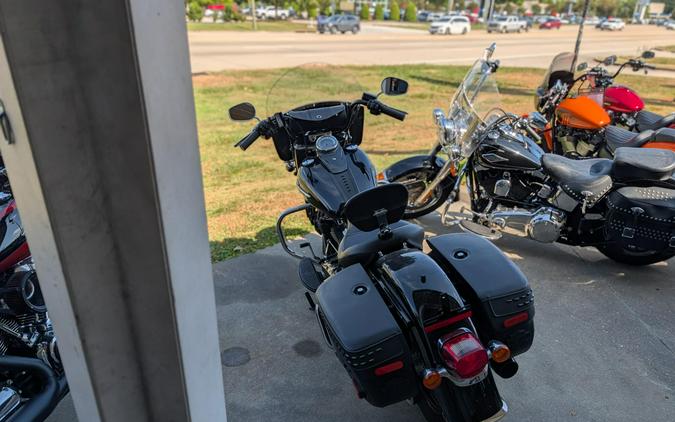 2018 Harley-Davidson® Heritage Classic 114