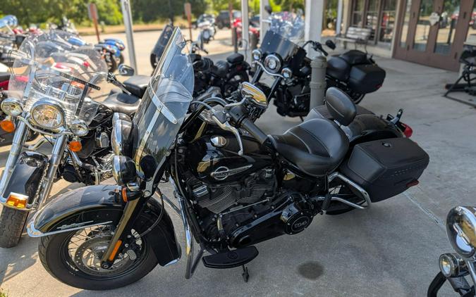 2018 Harley-Davidson® Heritage Classic 114