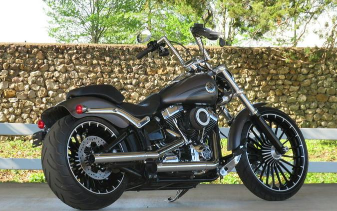 2017 Harley-Davidson® FXSB - Breakout®