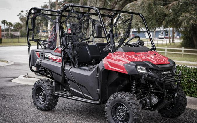 2024 Honda® Pioneer 700-4