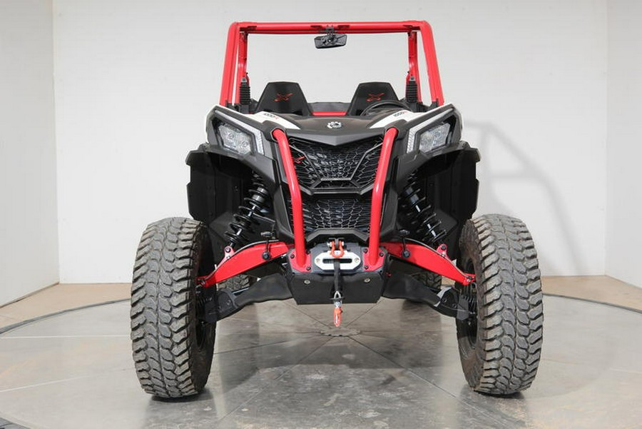 2024 Can-Am® Maverick Sport X rc 1000R