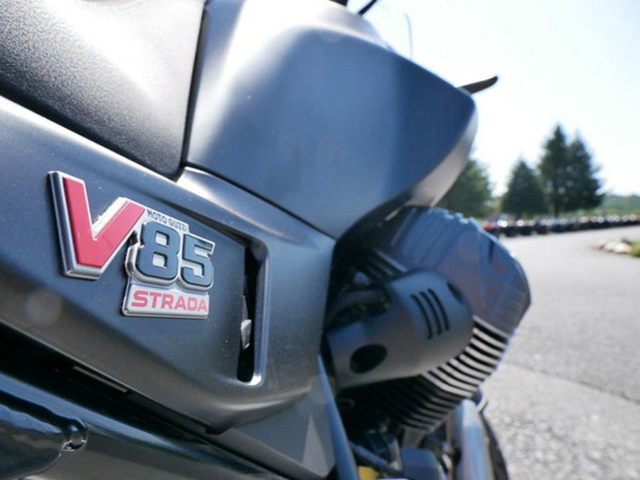 2025 Moto Guzzi V85 Strada