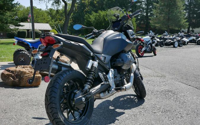 2025 Moto Guzzi V85 Strada